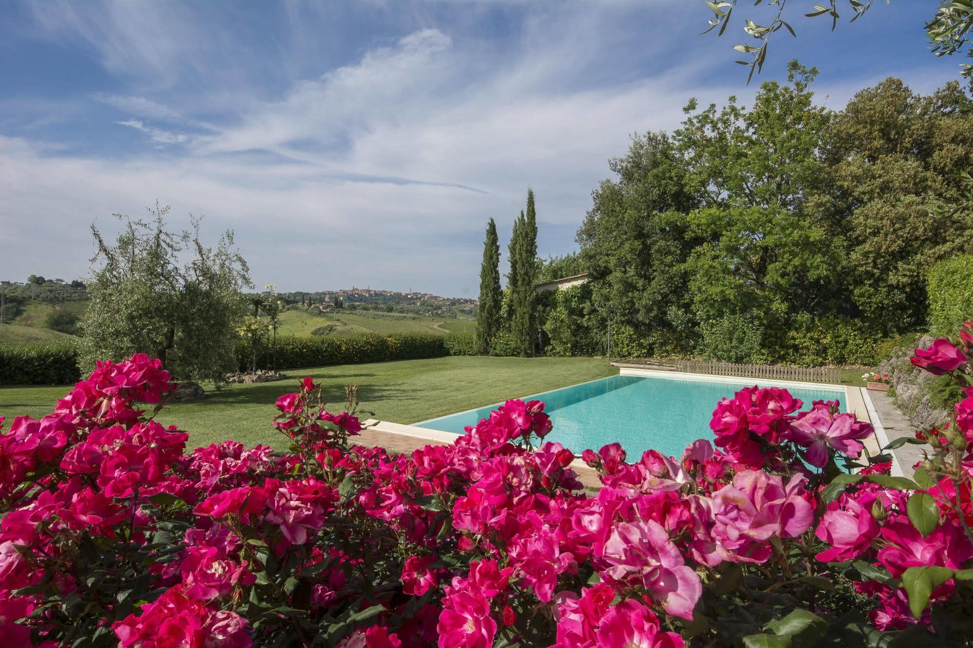 Aia Mattonata Relais Bed & Breakfast Siena Exterior photo